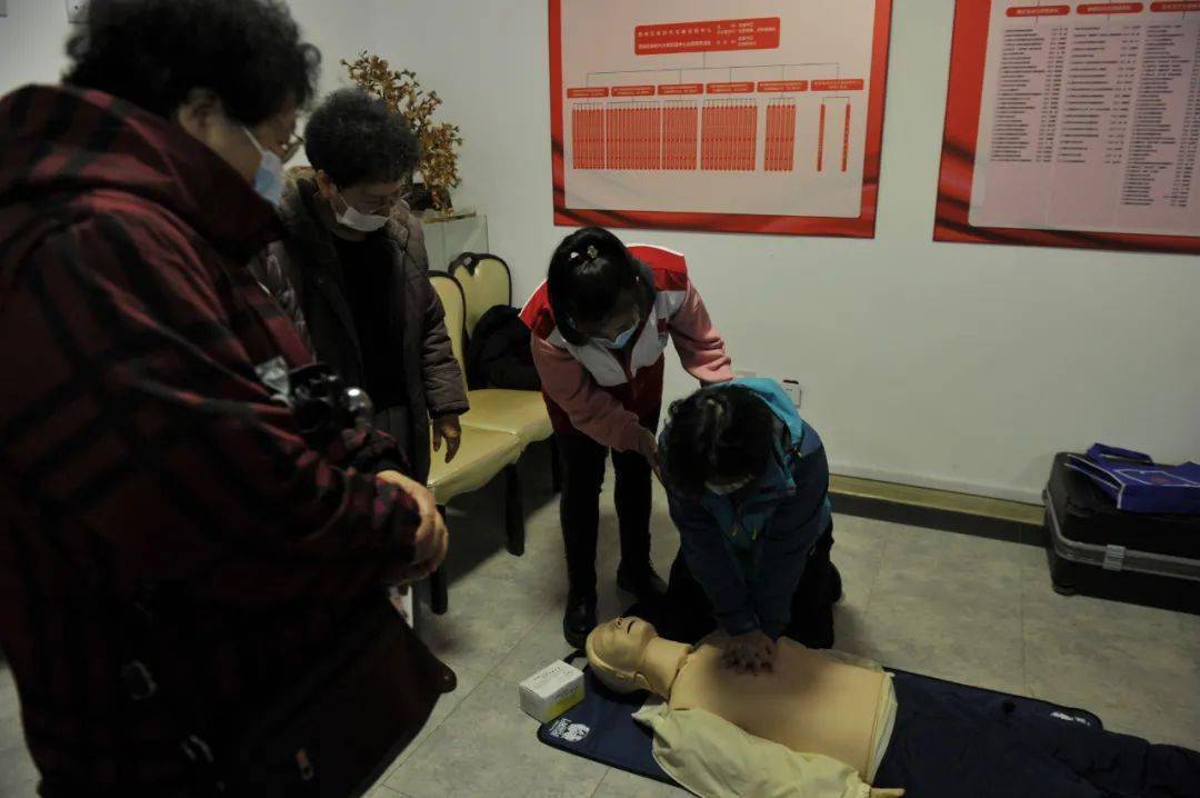 
暖心贴心聚心 西岗区新时代文明之风吹进黎民心田【星空体育app下载】(图4)