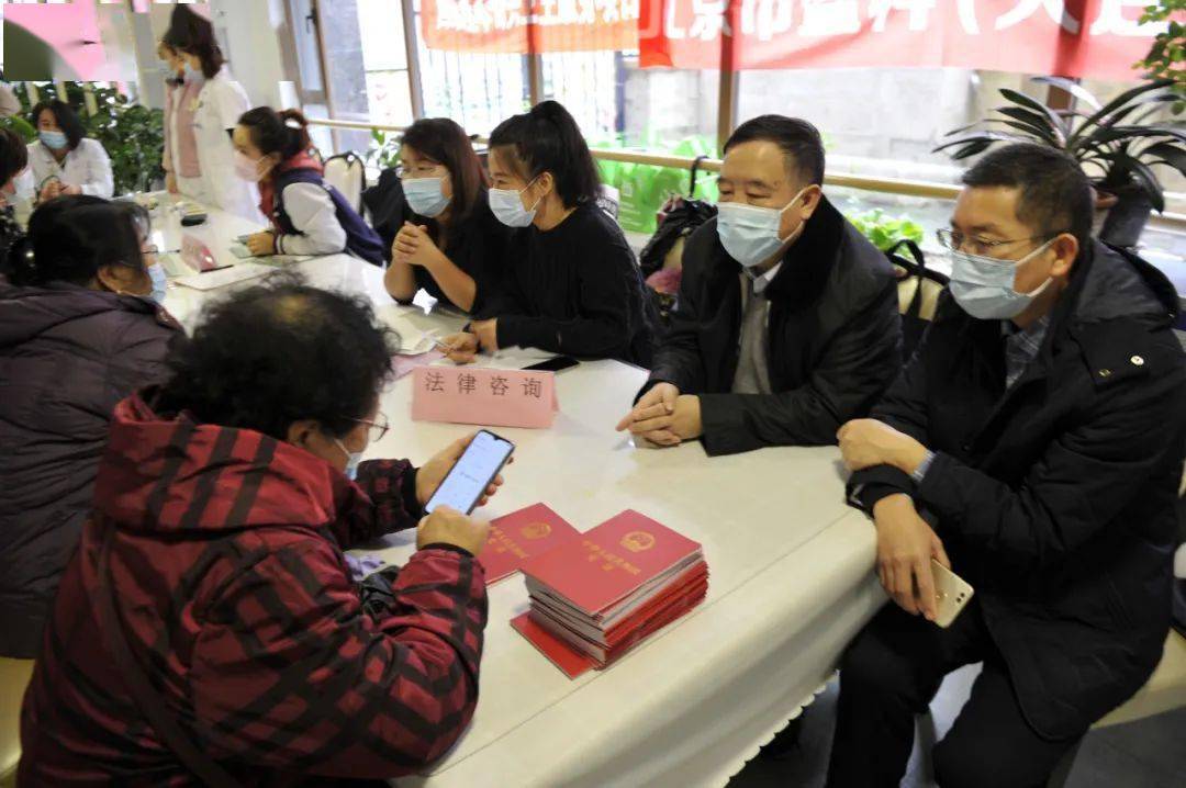 
暖心贴心聚心 西岗区新时代文明之风吹进黎民心田【星空体育app下载】(图6)