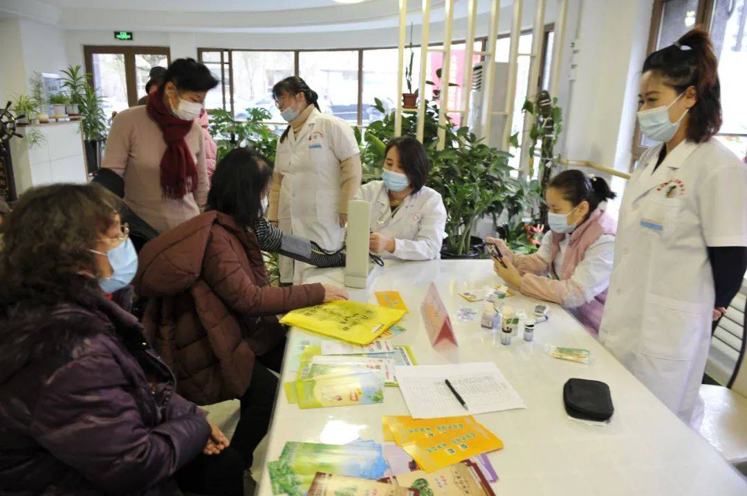 
暖心贴心聚心 西岗区新时代文明之风吹进黎民心田【星空体育app下载】(图8)