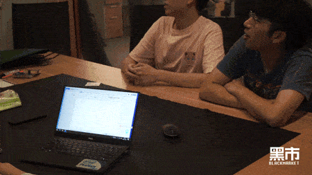 星空体育APP网站|
「买手推荐」科大讯飞的智能语音鼠标 23种方言智能识别！(图7)